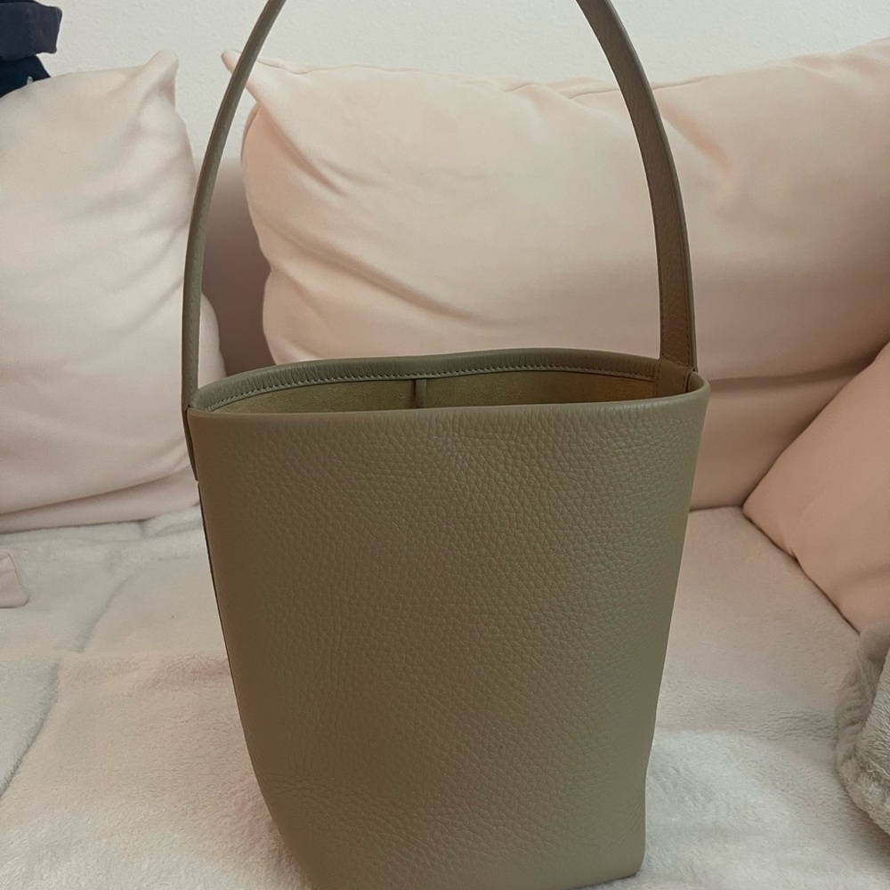 Elegant The Row Park Tote Bag (S) - Picture 4 of 8